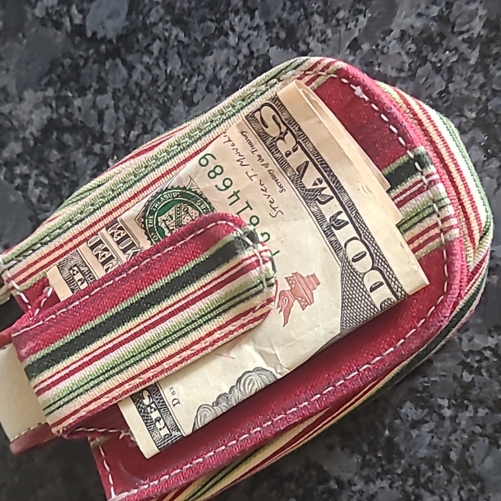 Longaberger Striped ID/Hand Sanitizer Holder - Picture 7 of 13